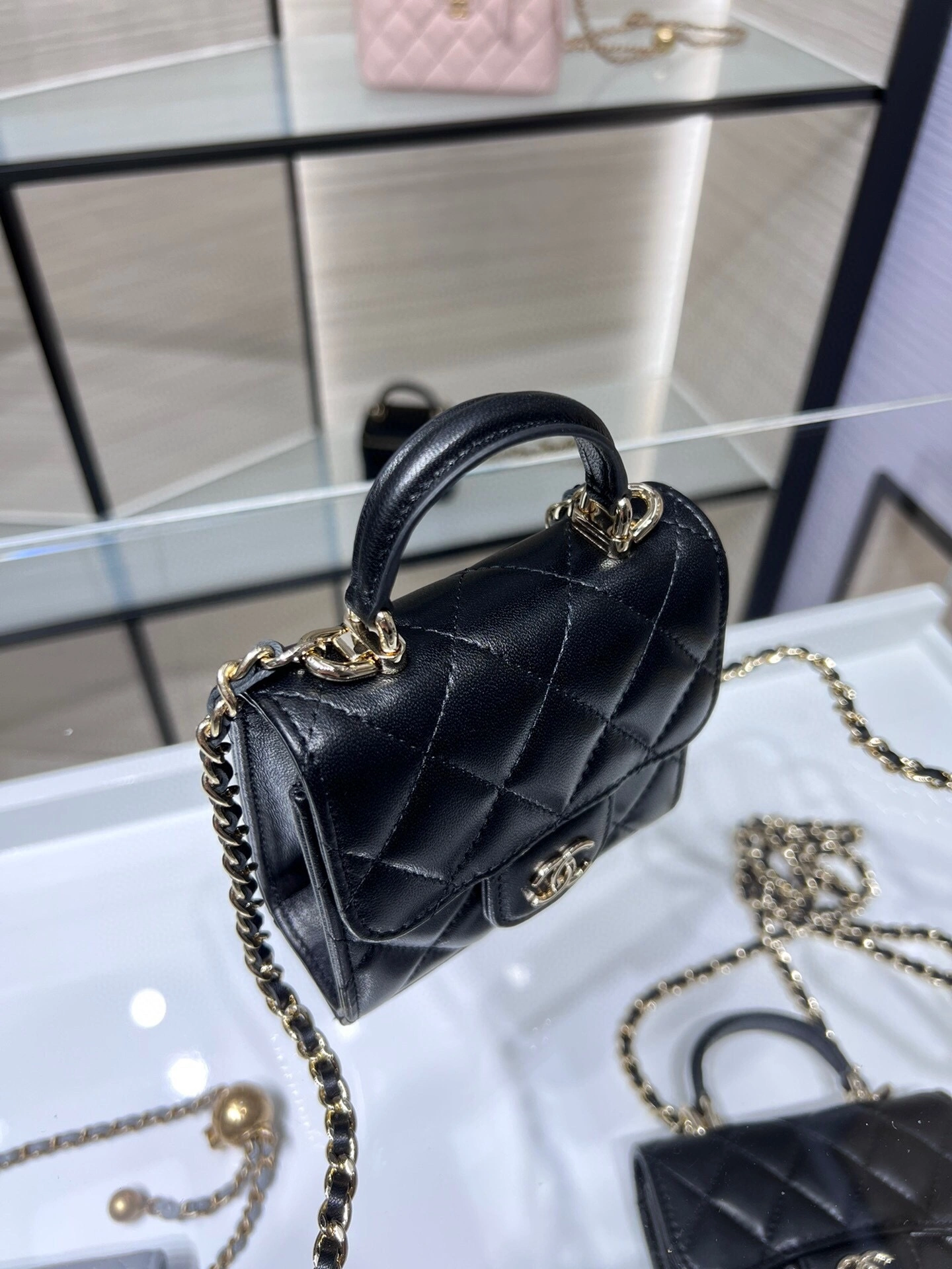 MOMO-- AP2682-B06660-94305 item：C-B063I2333V