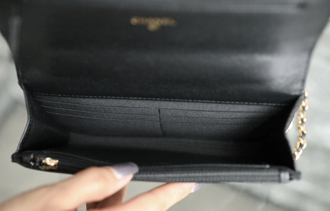 MOMO-- AP3019-B09221-94305 item：C-B171H0903R
