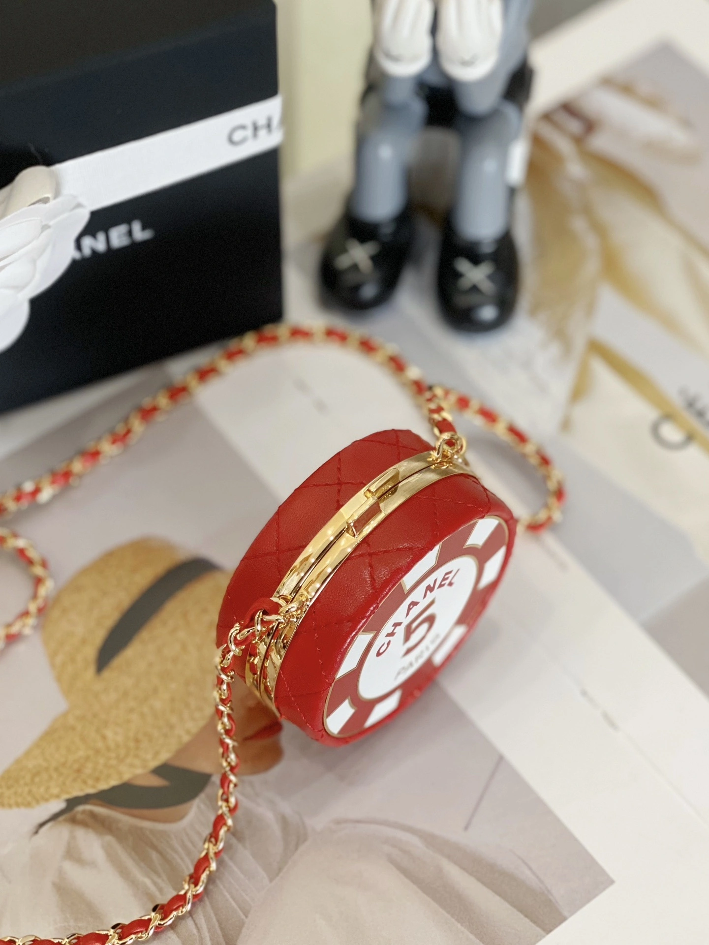 MOMO-- AP3074-B09767-NL834 item：C-B202H1019R