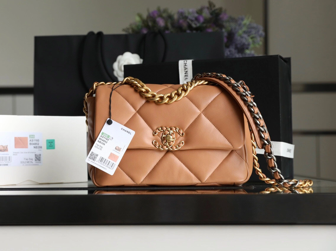 MOMO-- AS1160 B04852 NB356 goatskin item : B-B598E20S
