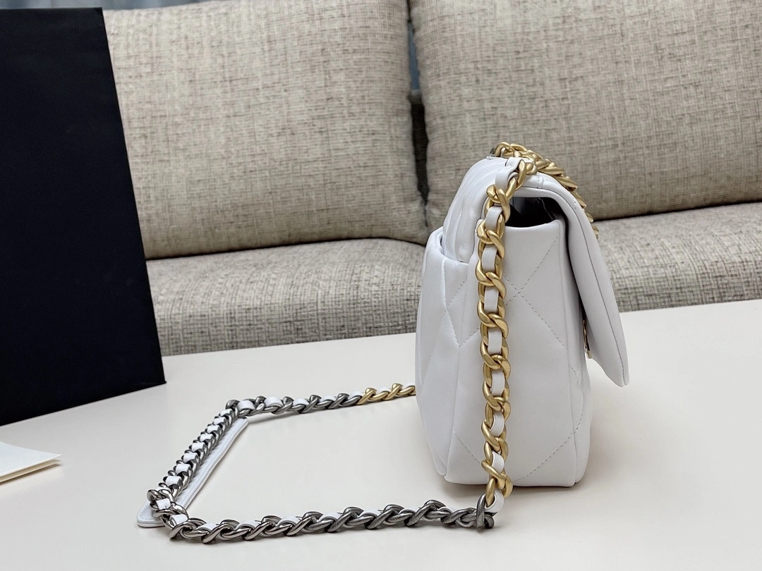 MOMO-- AS1160-B04852-NN268 high quality version item：C-B814I2557V