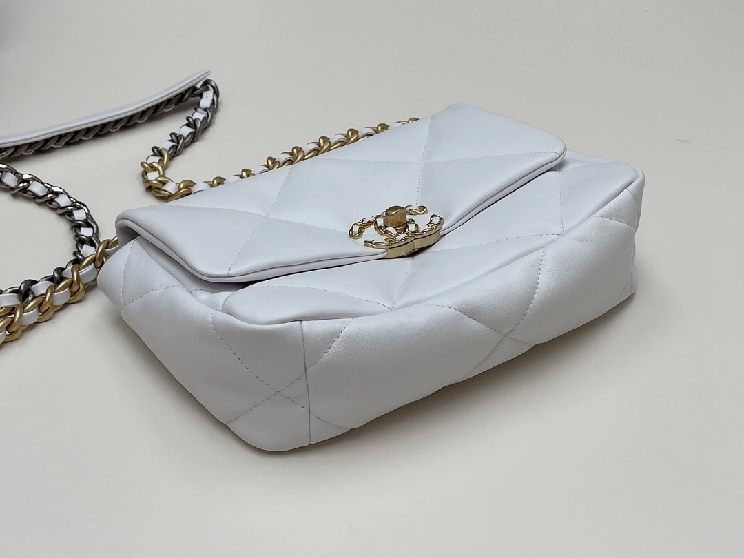 MOMO-- AS1160-B04852-NN268 high quality version item：C-B814I2557V