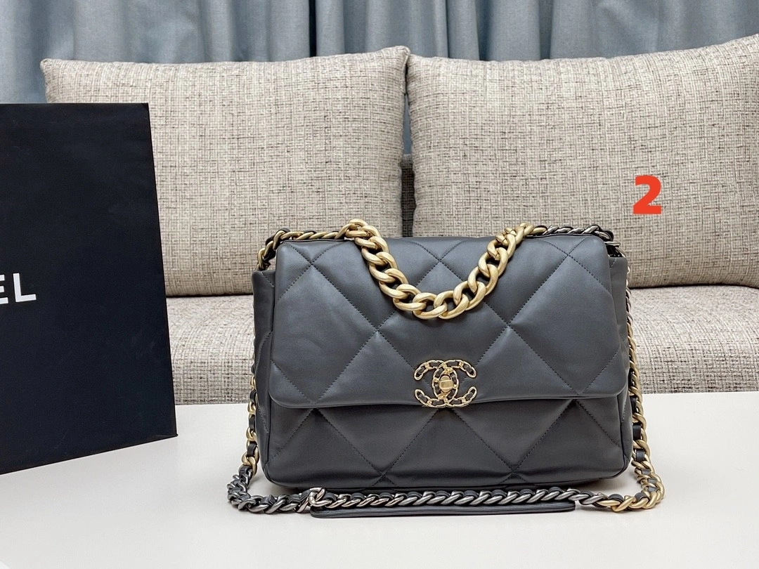 MOMO-- AS1161-B01564-N5031 2Colour high quality version item：C-B814I2558V-2