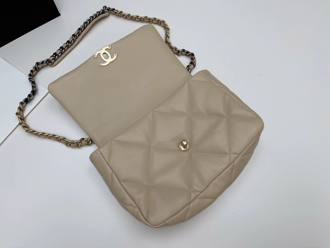 MOMO-- AS1161-B04408-N9316 high quality version item：C-B814I2560V
