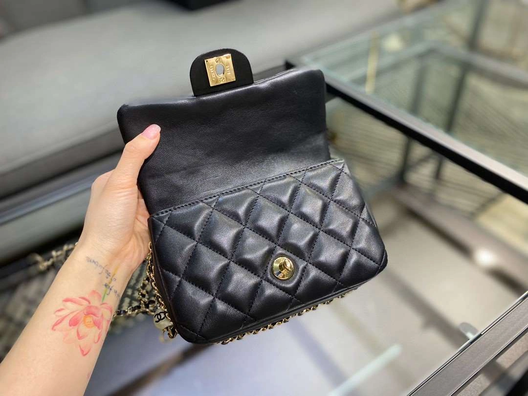 *MOMO---AS1436 Lambskin item : A-B181G2635