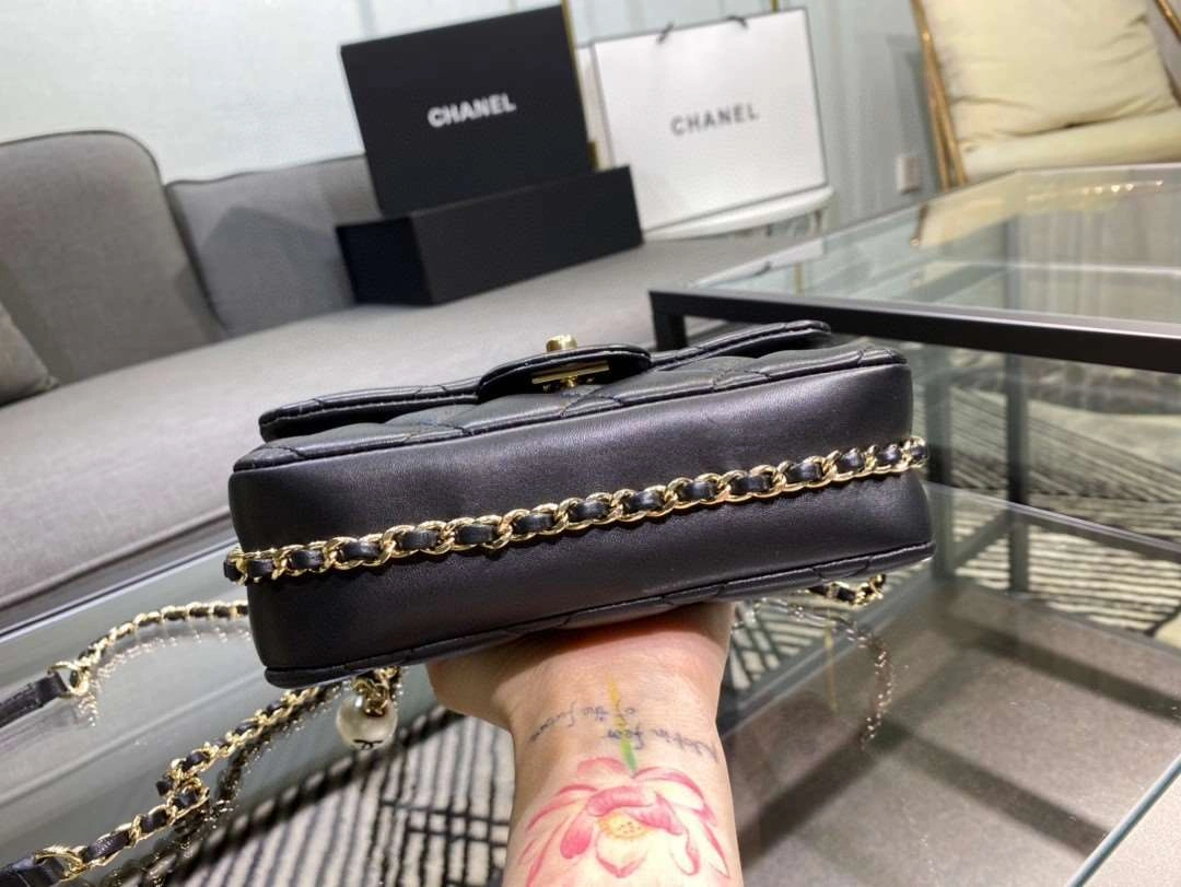 *MOMO---AS1436 Lambskin item : A-B181G2635