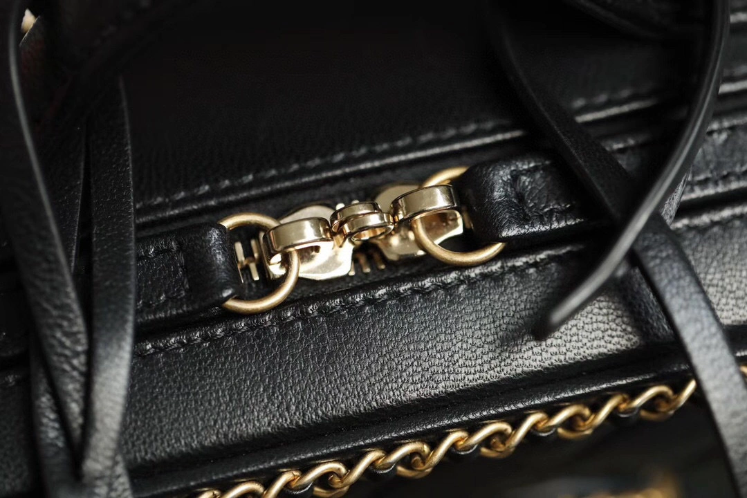 MOMO-- AS1785 B02903 94305 goatskin item : B-B598E1206S
