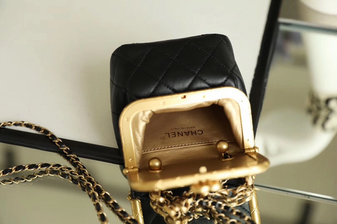 MOMO-- AS1885 B03428 94305 sheepskin item : B-B598E1209S