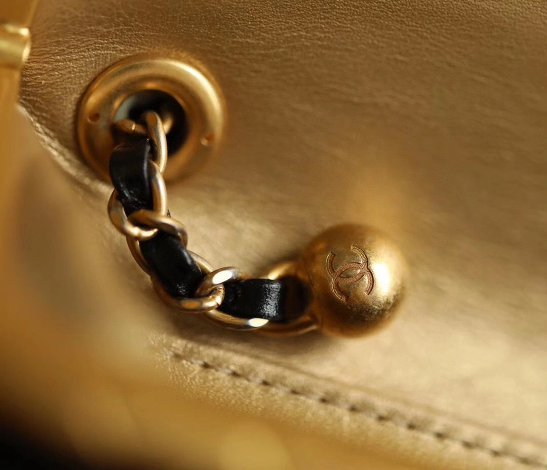 MOMO-- AS1885 B03428 94305 sheepskin item : B-B598E1209S