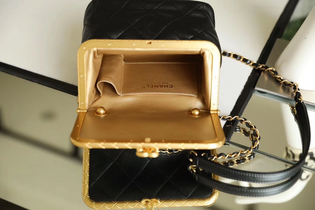 MOMO-- AS1886 B03428 94305 cowhide item : B-B598E1210S