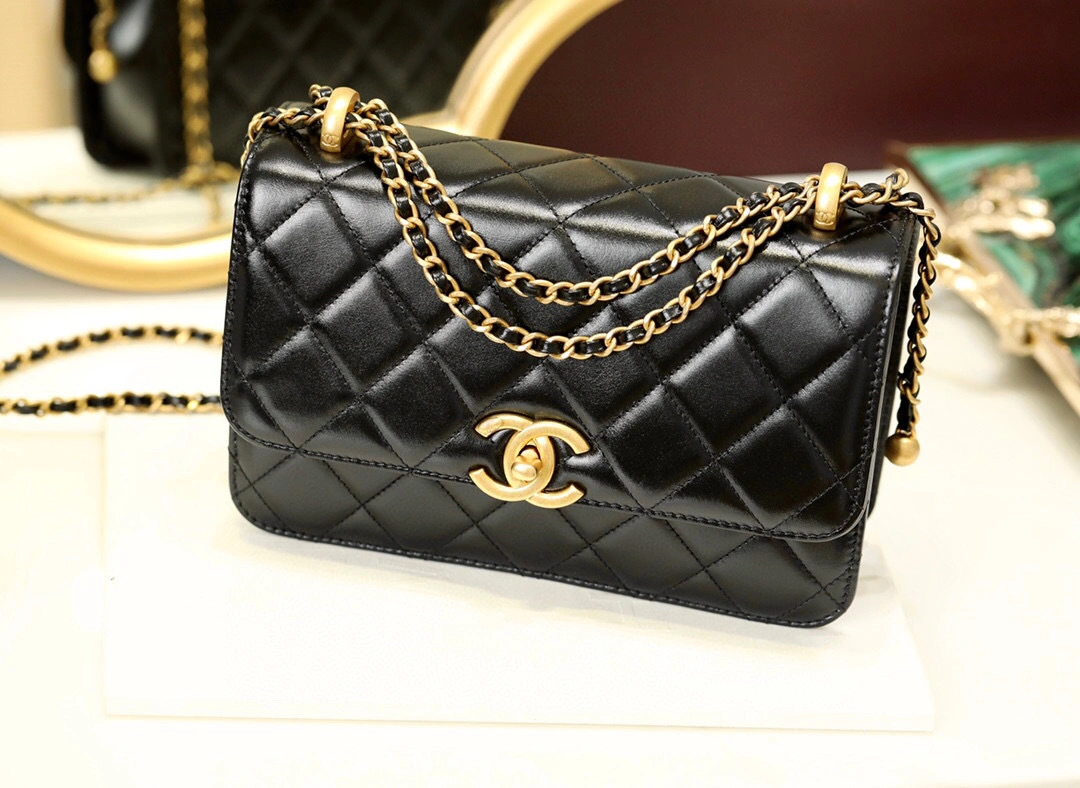 MOMO-- AS2649 B05973 94305 Calfskin item : B-B598E1103S