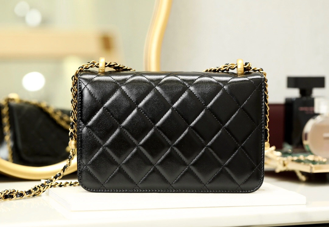 MOMO-- AS2649 B05973 94305 Calfskin item : B-B598E1103S