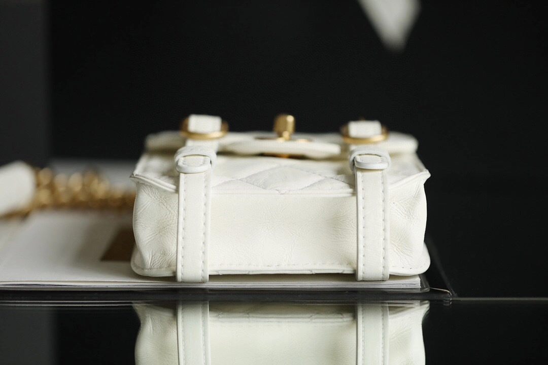 MOMO-- AS2695 B06361 10601 cowhide item : B-B598E1419S