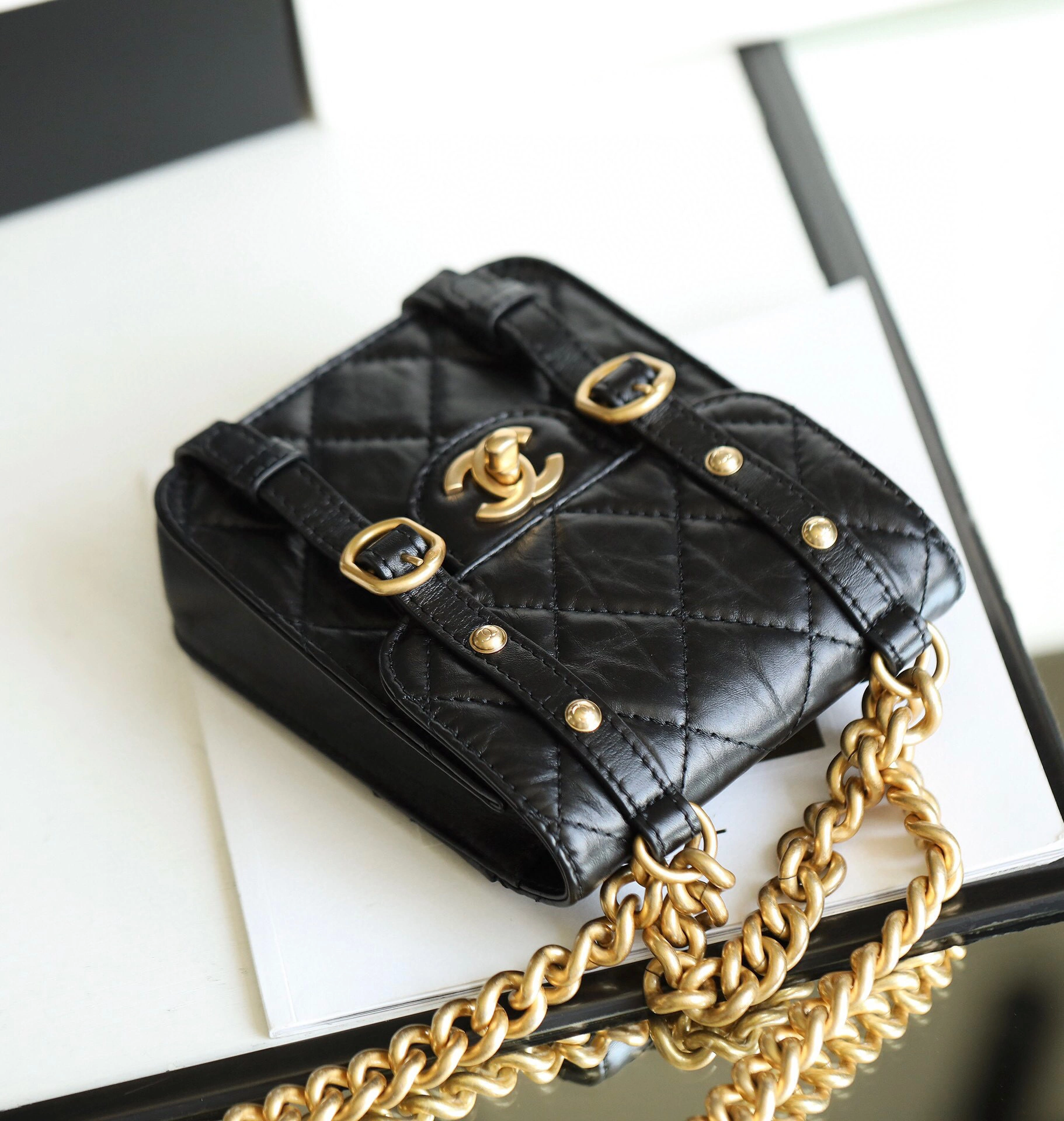MOMO-- AS2695 B06361 94305 cowhide item : B-B598E1418S