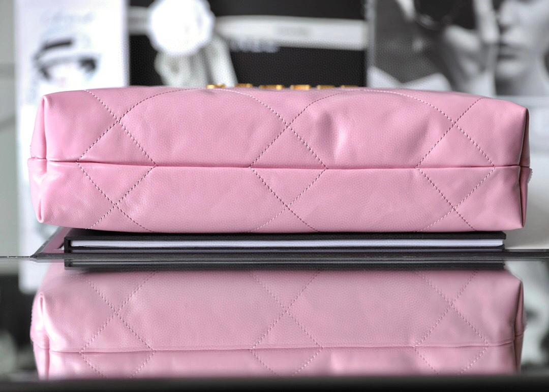 MOMO-- AS3261 B08037 NH621 Calfskin item : B-B598E1617S