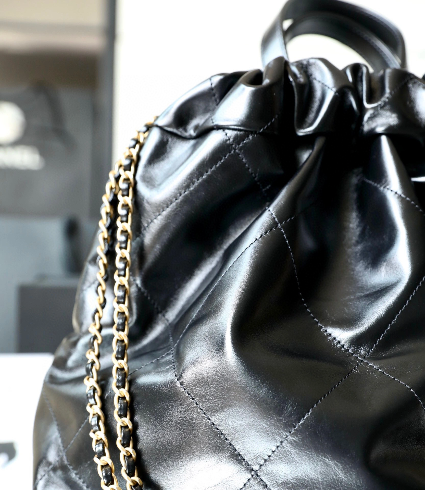 MOMO-- AS3313 B08037 94305 Calfskin item : B-B598E1618S
