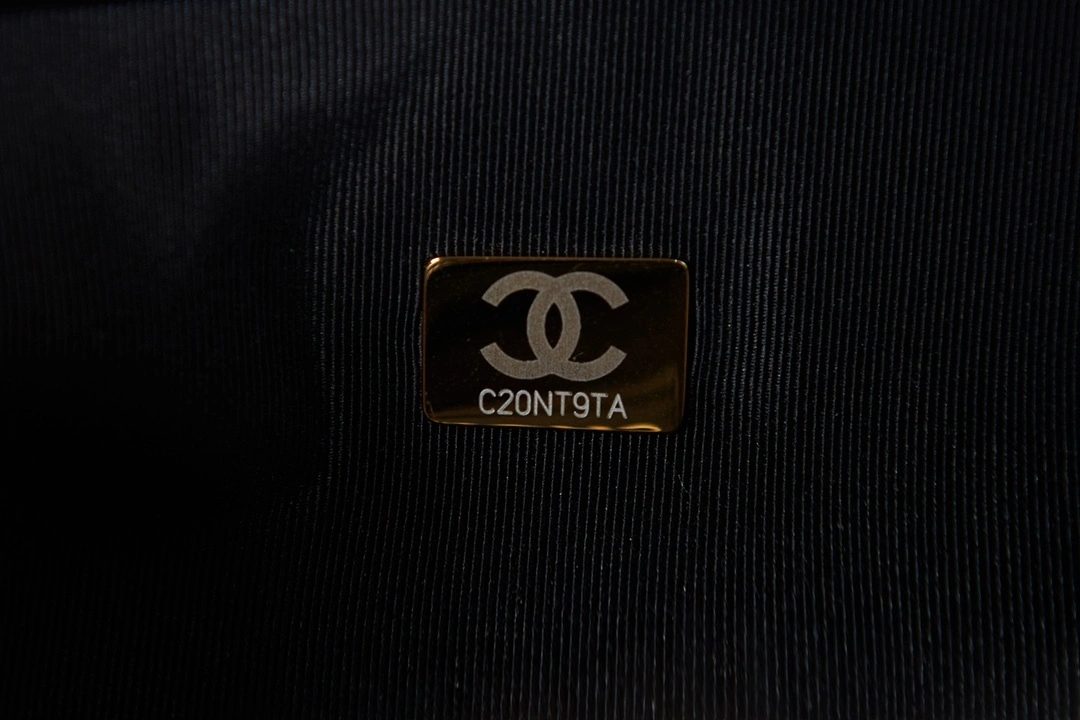 MOMO-- AS3653-B09407-94305 high quality version item：C-B202H1033R