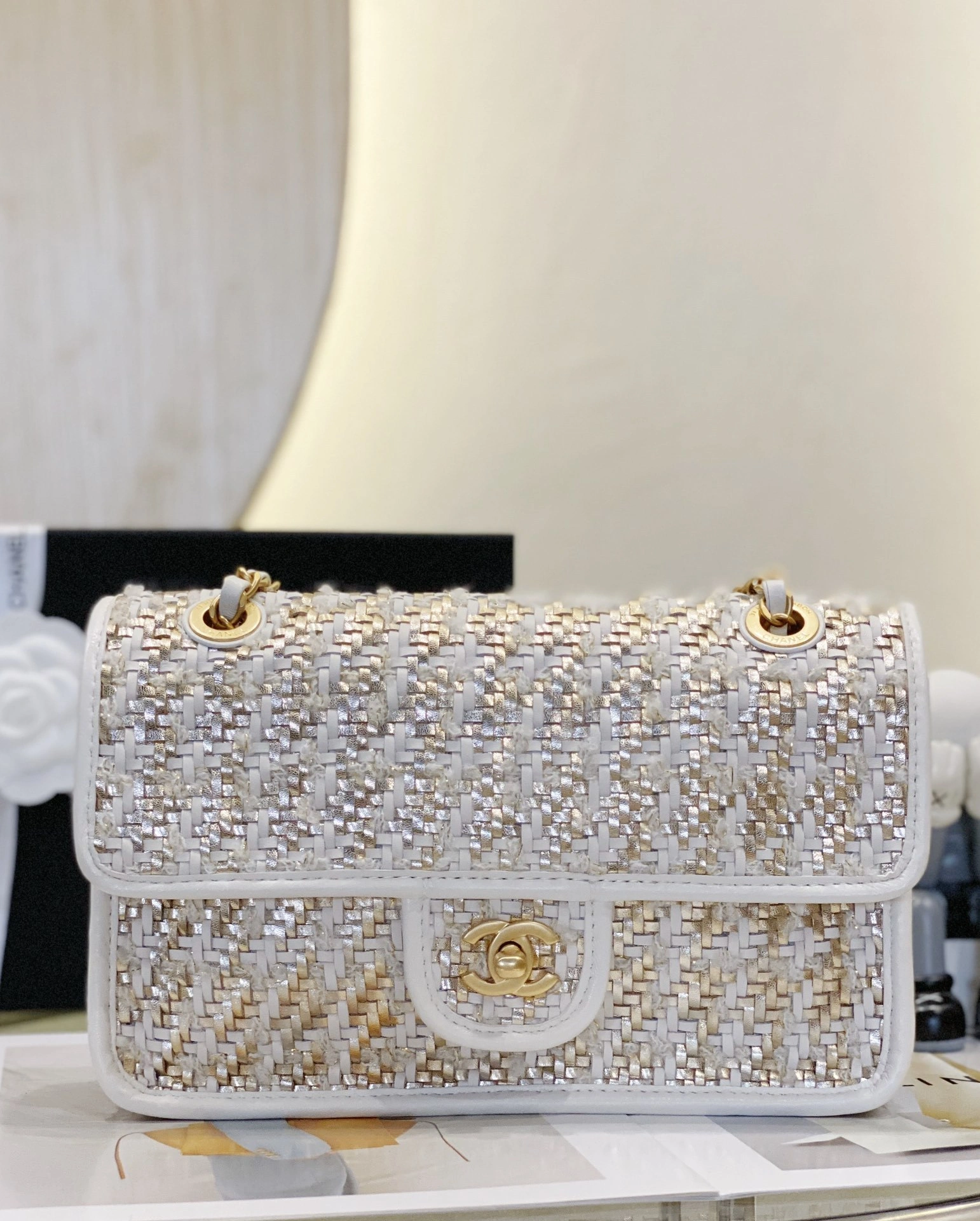 MOMO-- AS3767-B09791-NL869 high quality version item：C-B202H1030R