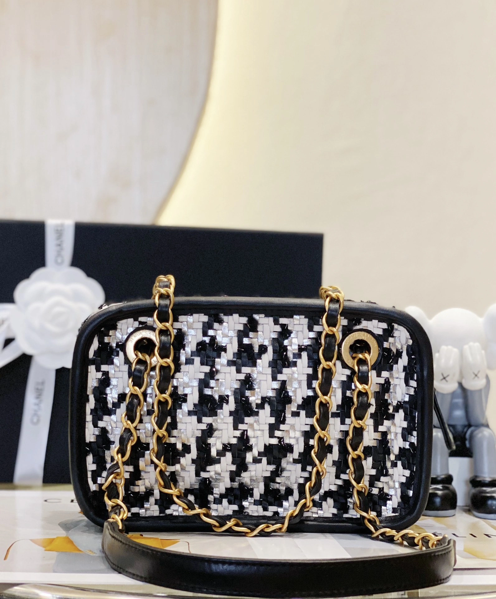 MOMO-- AS3768-B09791-NL870 high quality version item：C-B202H1031R