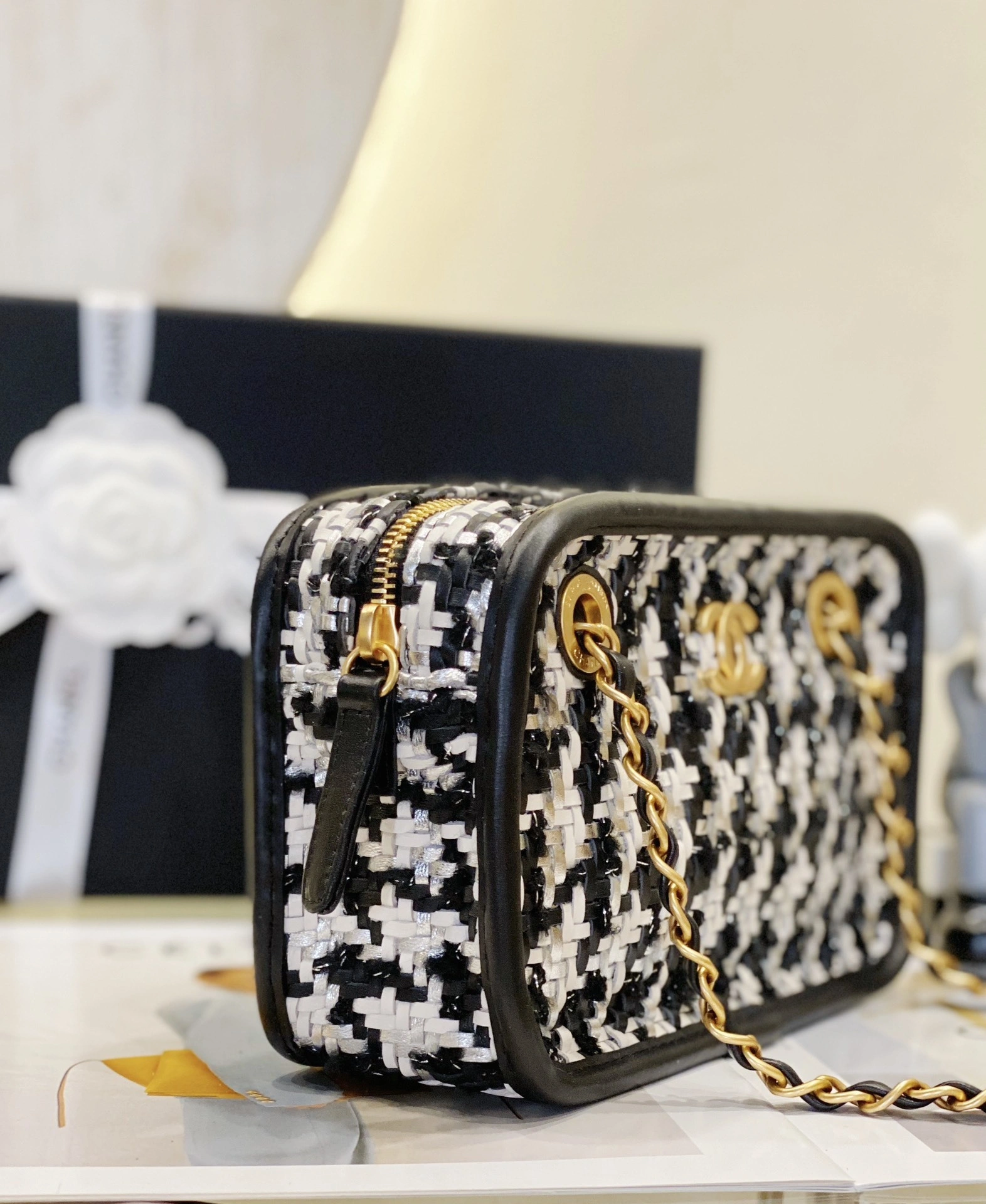 MOMO-- AS3768-B09791-NL870 high quality version item：C-B202H1031R