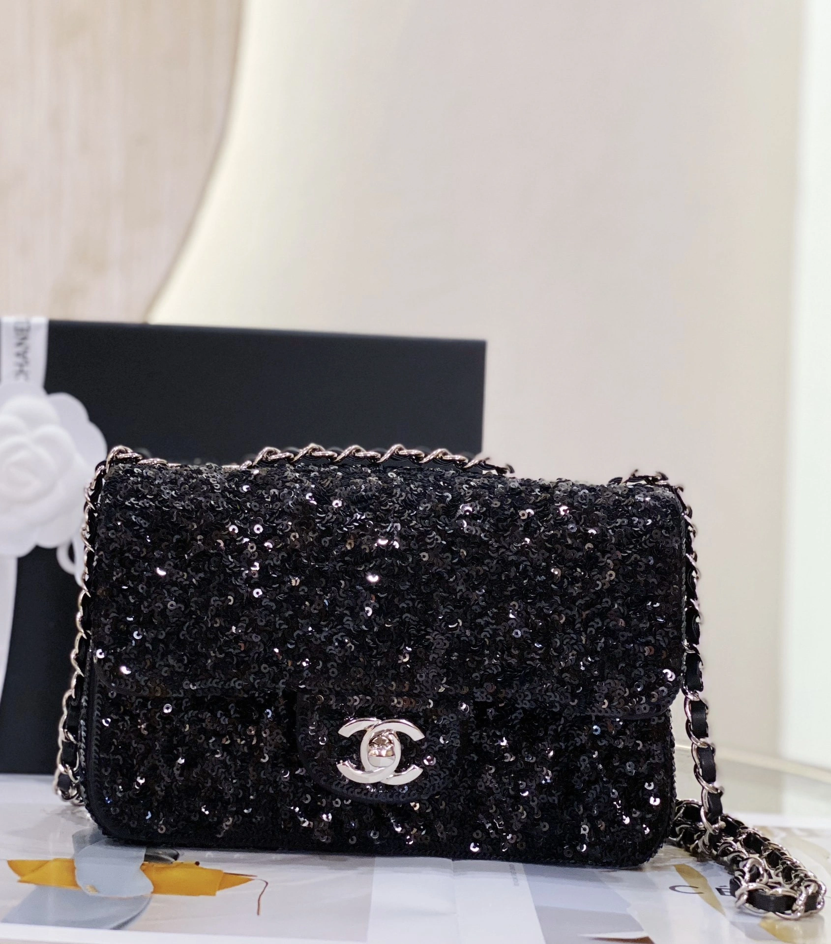 MOMO-- AS3965-B10885-NN968 high quality version item：C-B202H1039R