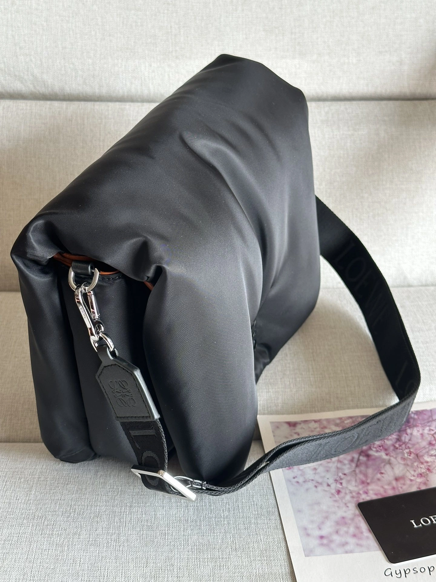 MOMO-- B896G22X01-1100 item:D-B063A0478S