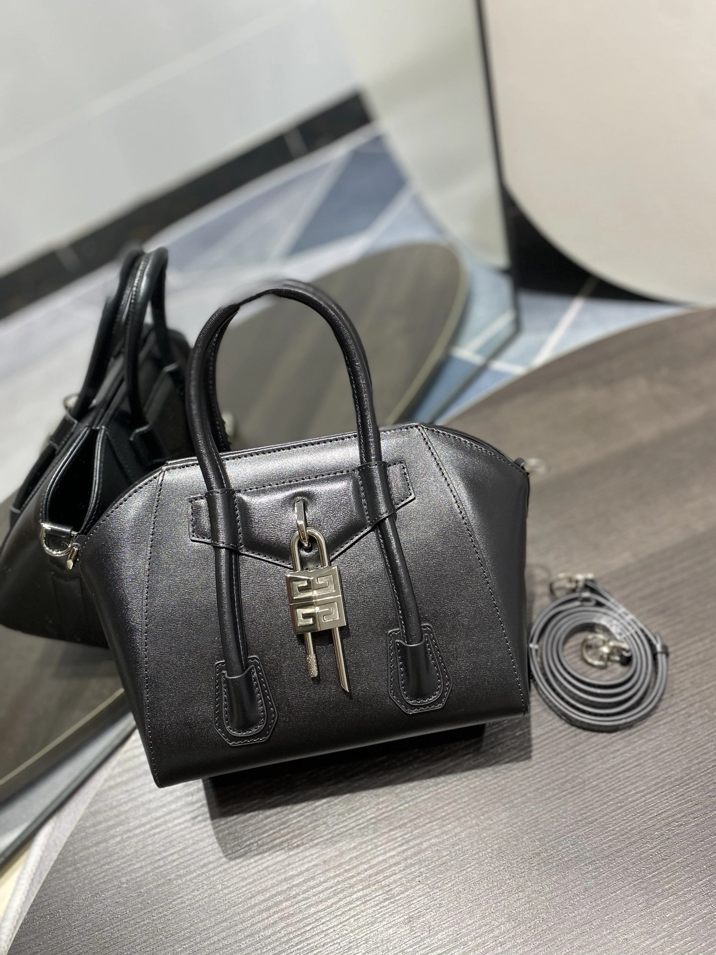 MOMO-- BB50J0B16J-001 high quality version item：C-B063I0941R