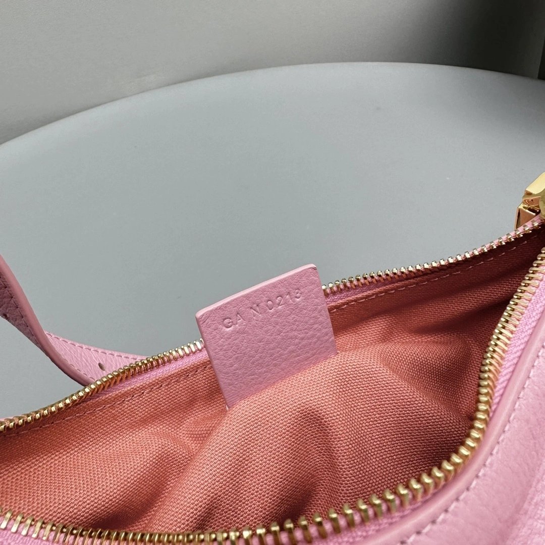 MOMO-- BB50THB1KR-663 high quality version item：C-B007H1745R