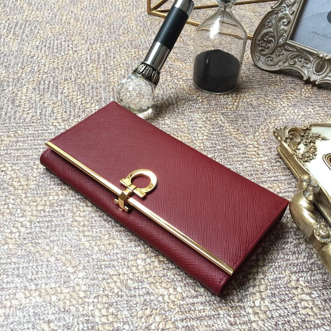 MOMO---Big Cowhide Gancio counters quality item : 202B00K2537-3