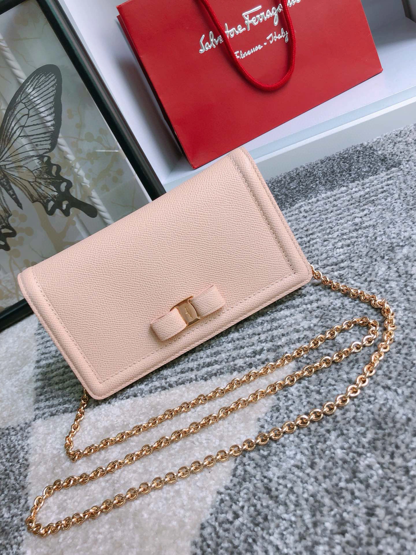 MOMO---Big Cowhide Vara high quality version item : 007B00K2516
