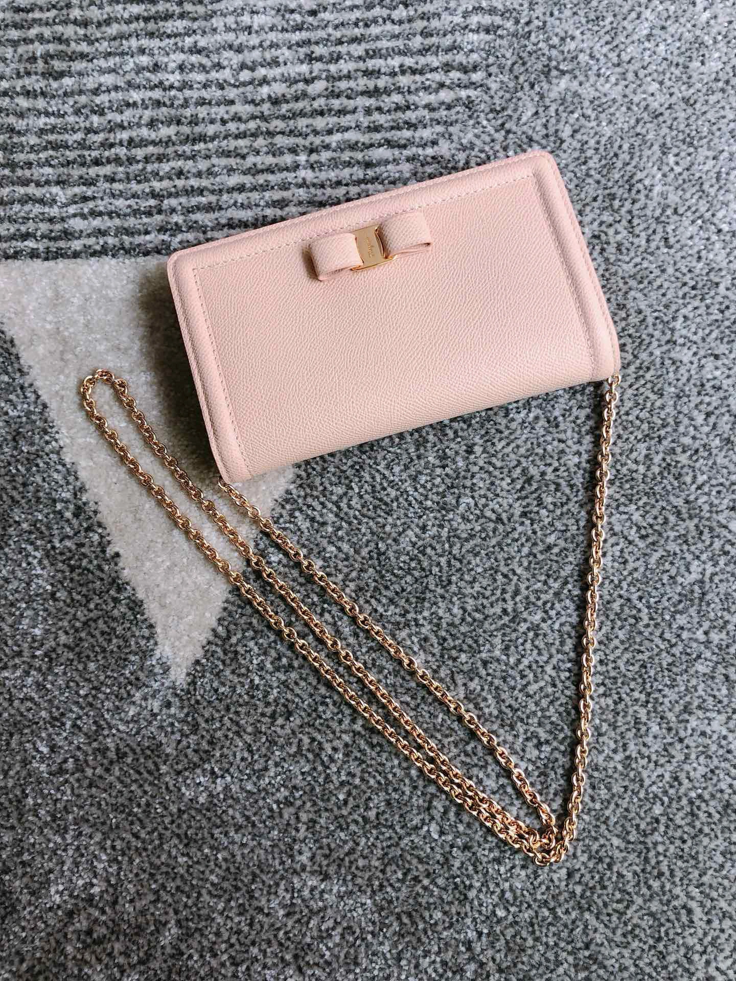 MOMO---Big Cowhide Vara high quality version item : 007B00K2516