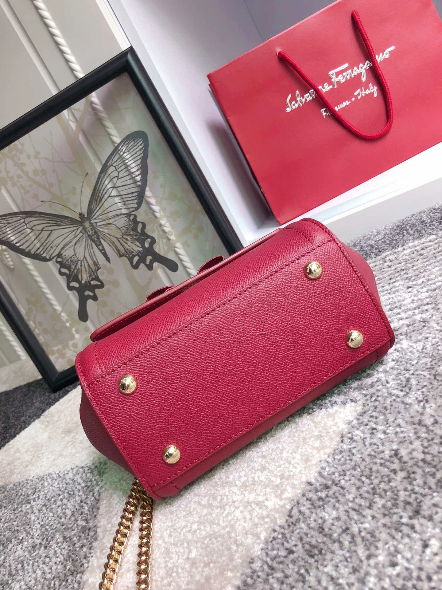 MOMO---Big Vara Cowhide Sheepskin high quality version item : 007B00K2505