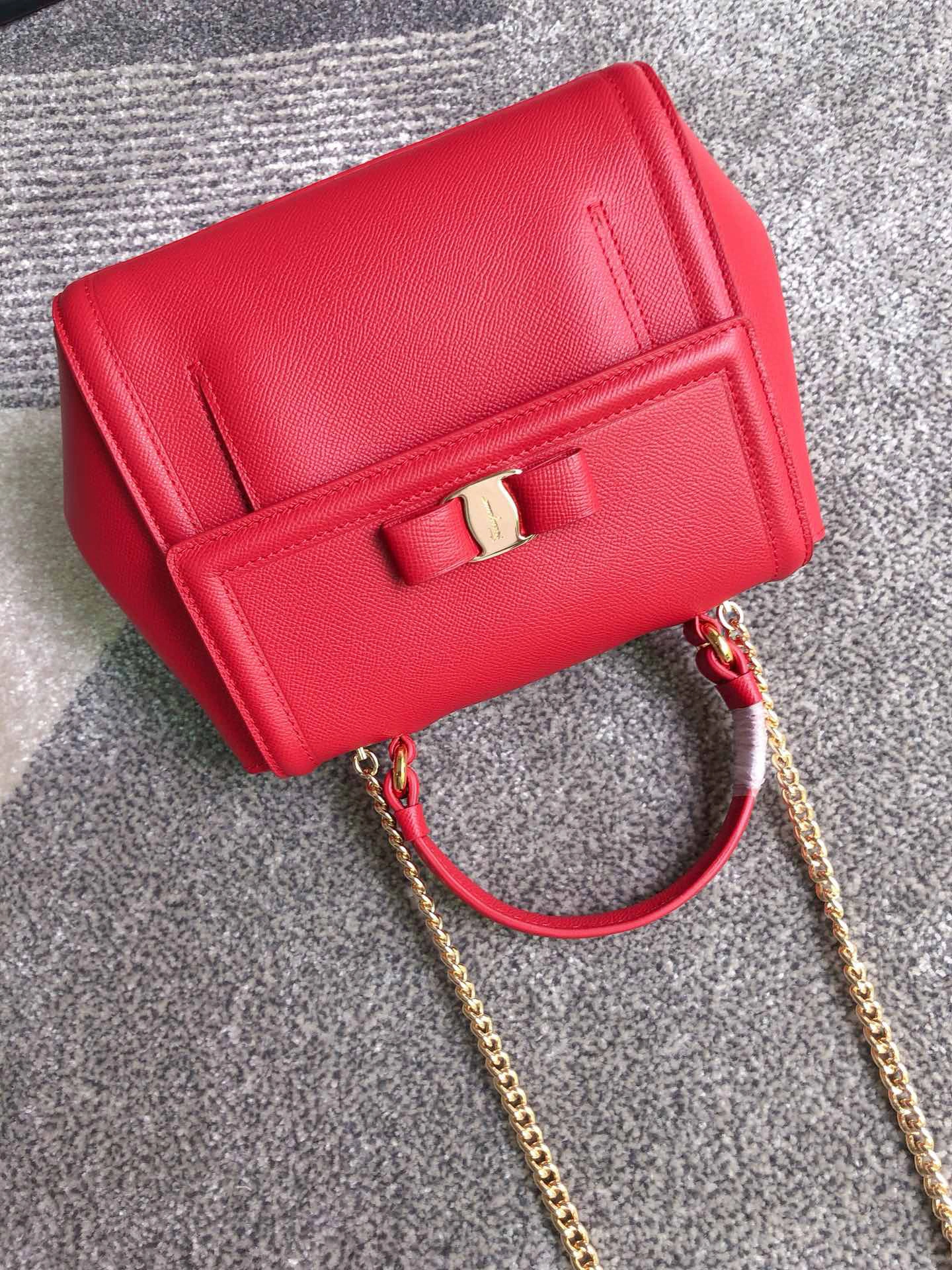 MOMO---Big Vara Cowhide Sheepskin high quality version item : 007B00K2505
