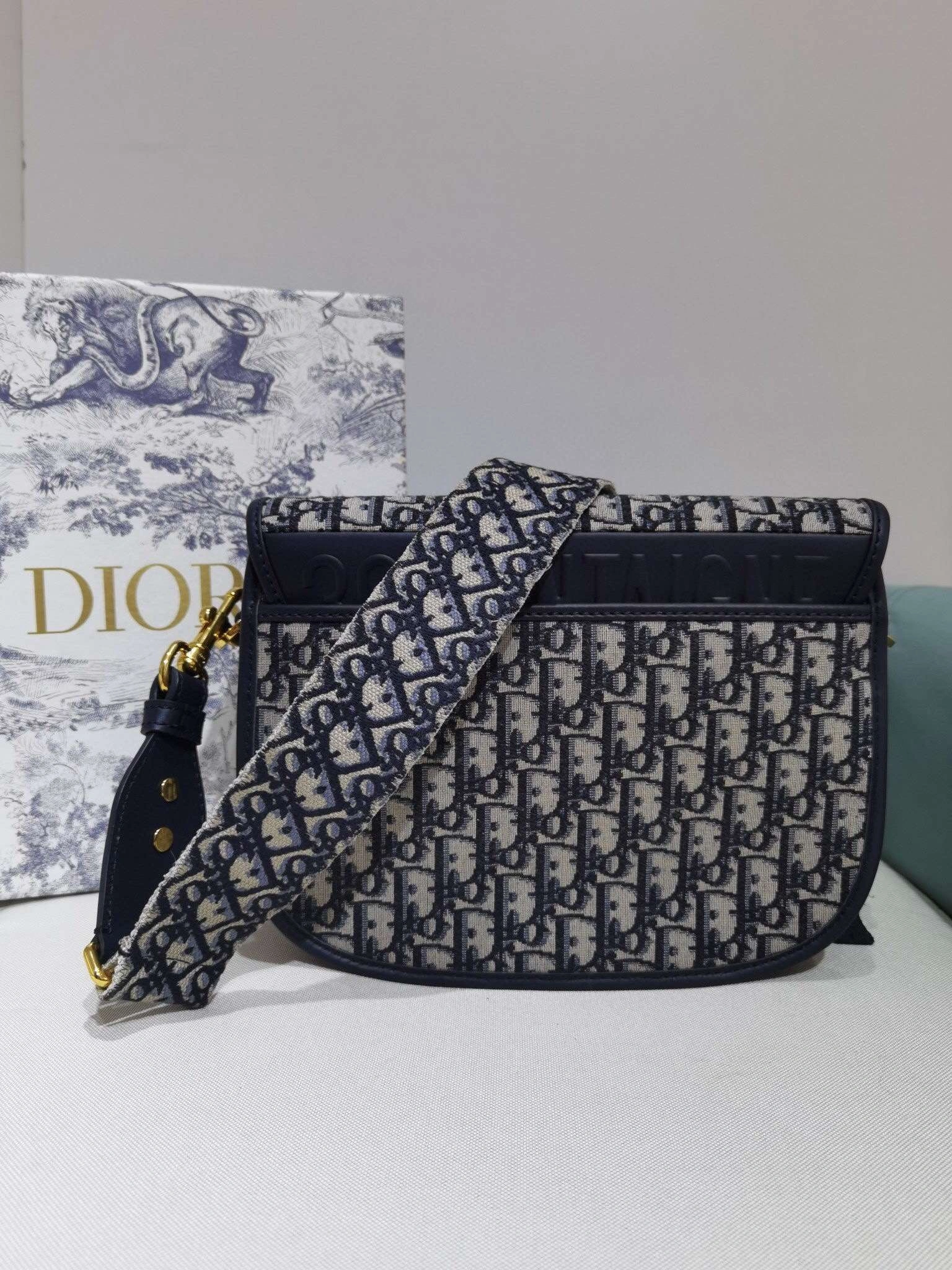 MOMO---Bobby 9258 item :202B80E1931