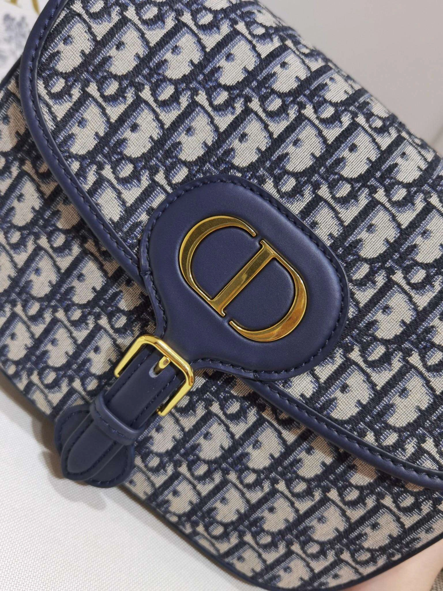 MOMO---Bobby 9258 item :202B80E1931