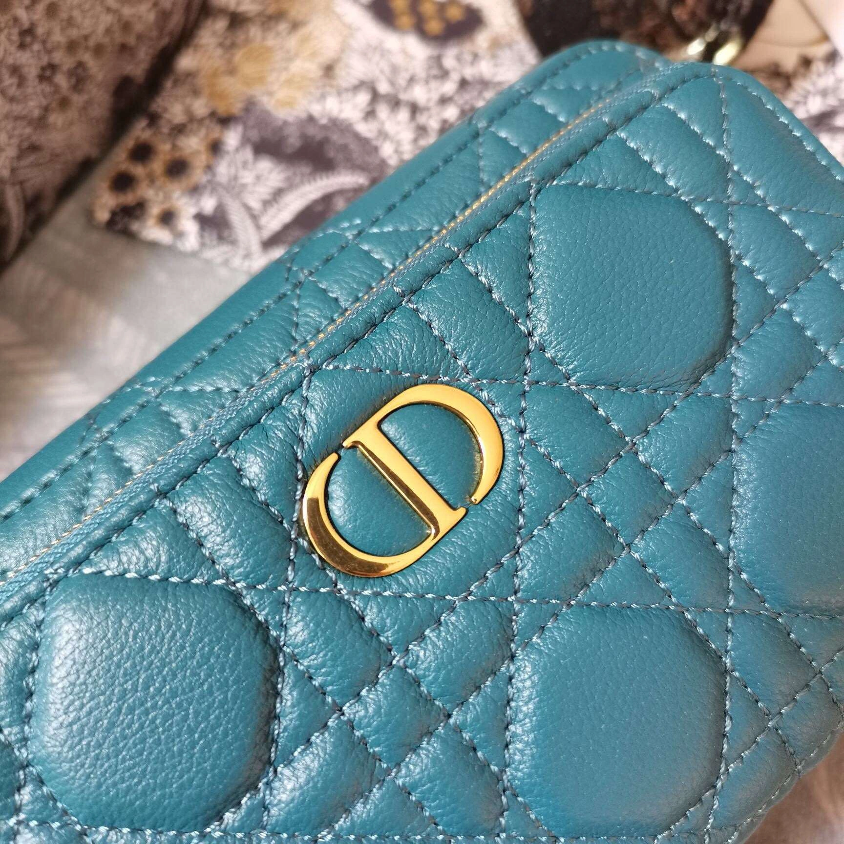 MOMO---CARO 5037 2 colour item :063B00E2046-2