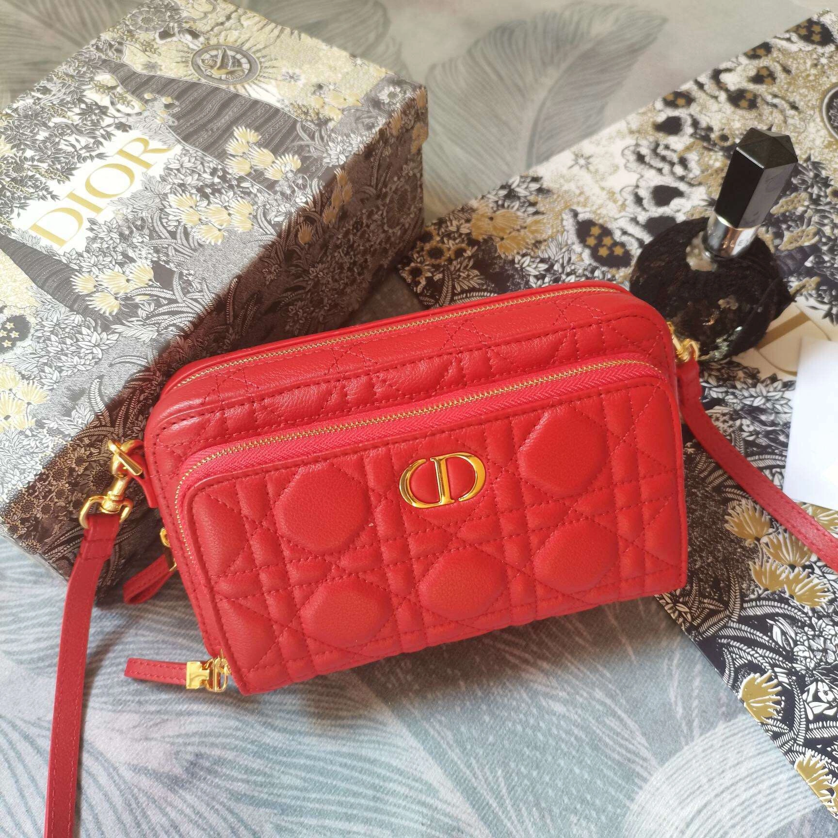 MOMO---CARO 5037 2 colour item :063B00E2046-2