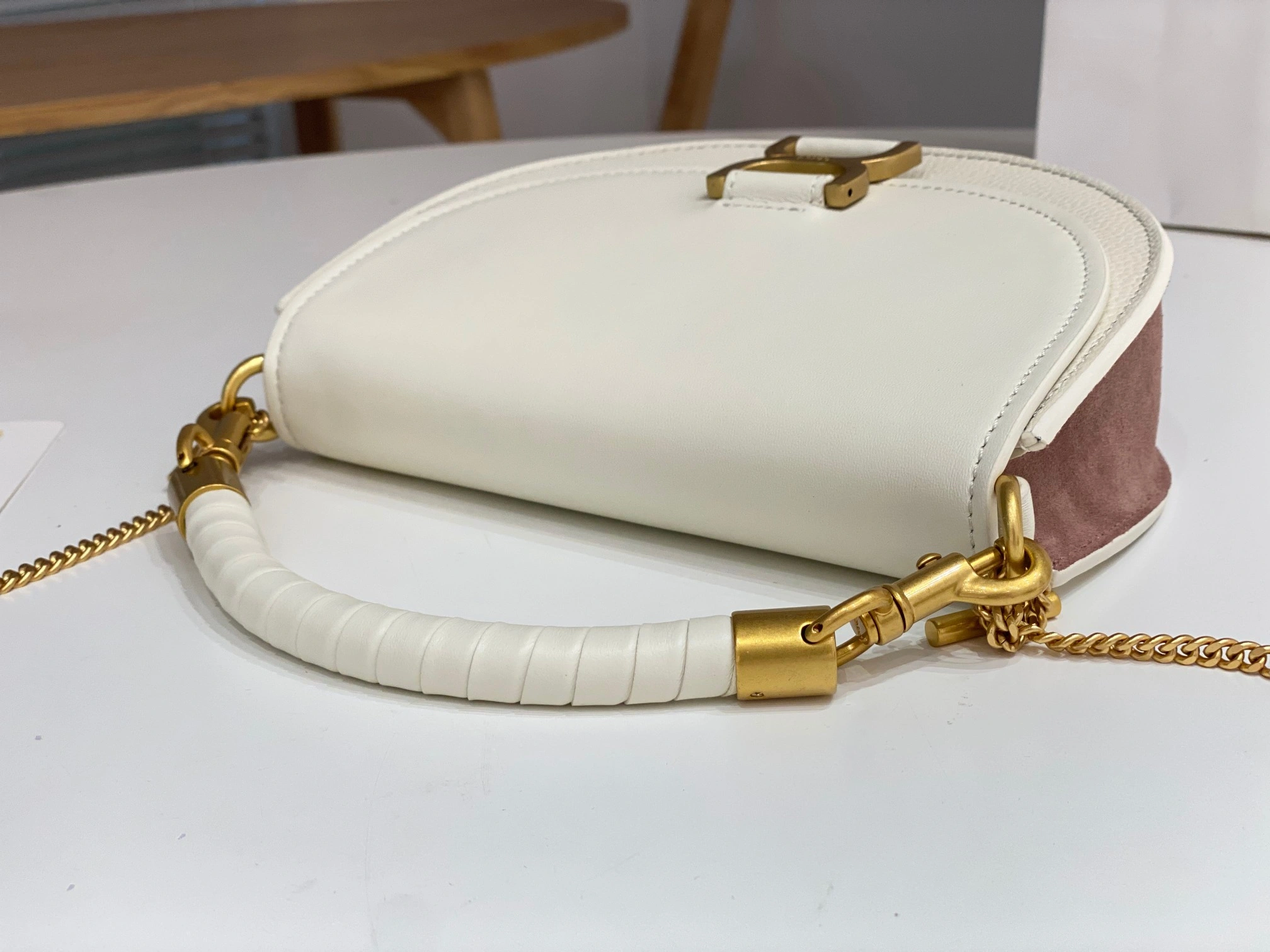 MOMO-- CHC23-AS604L14-110 item:D-B063A1655