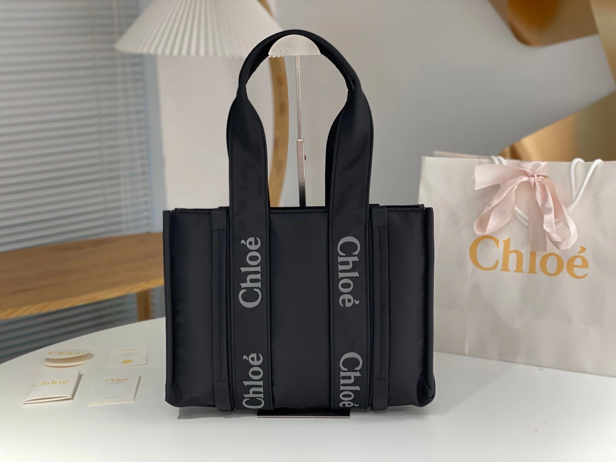 MOMO-- CHC23-WS383L41-001 item:C-B063L0961R