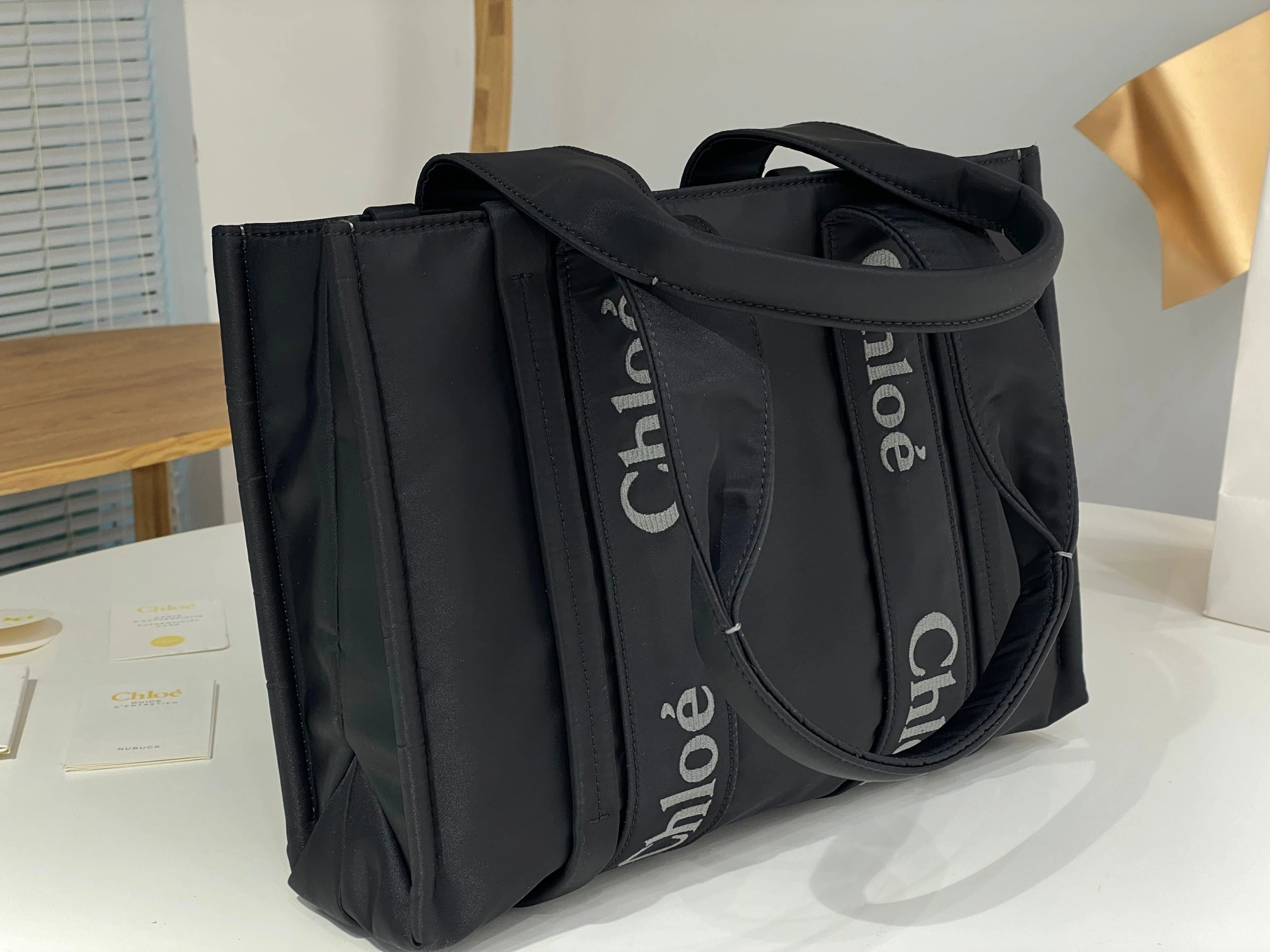 MOMO-- CHC23-WS383L41-001 item:C-B063L0961R