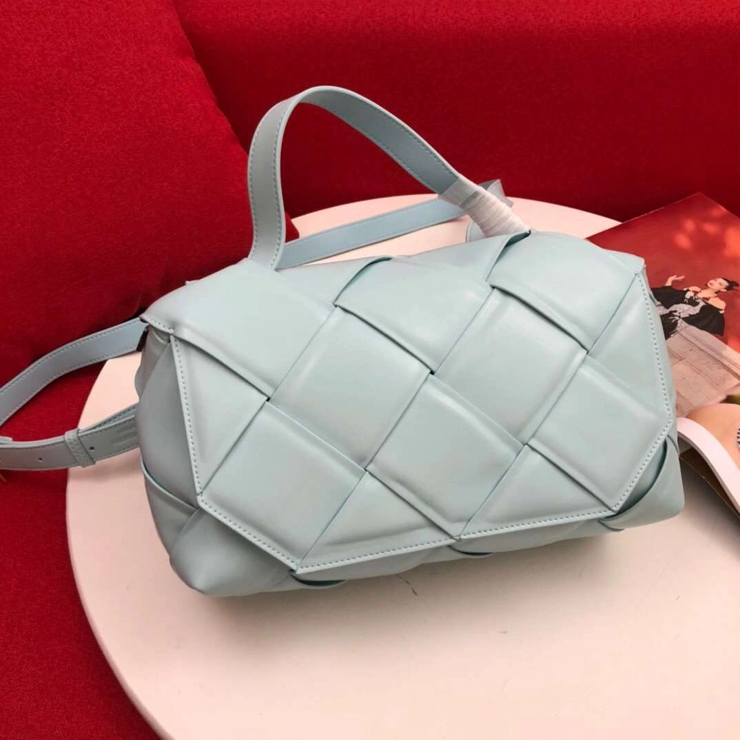 MOMO-- Calfskin 3colour item：202B42E1002-3