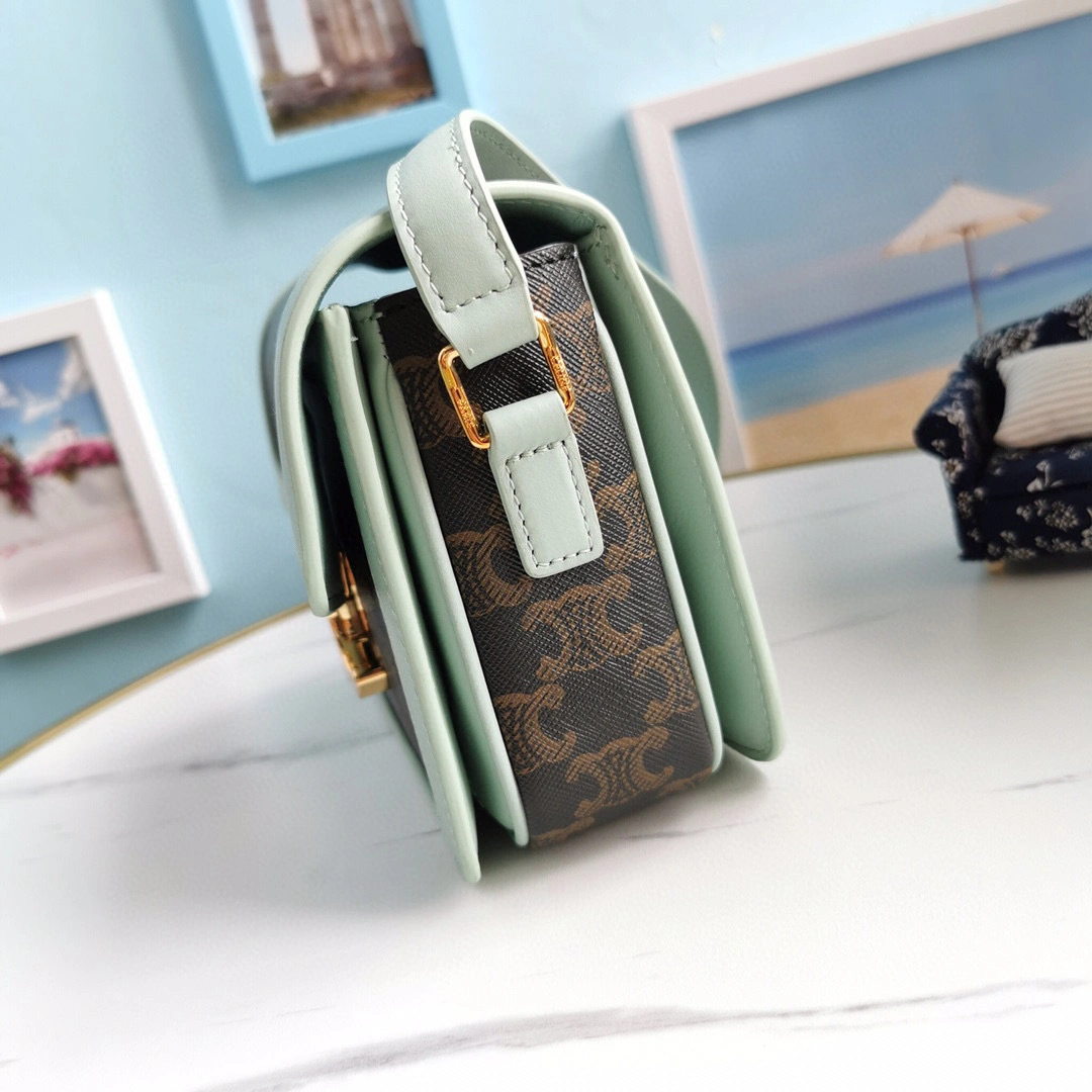 MOMO---Calfskin high quality version item : 063B85K2404