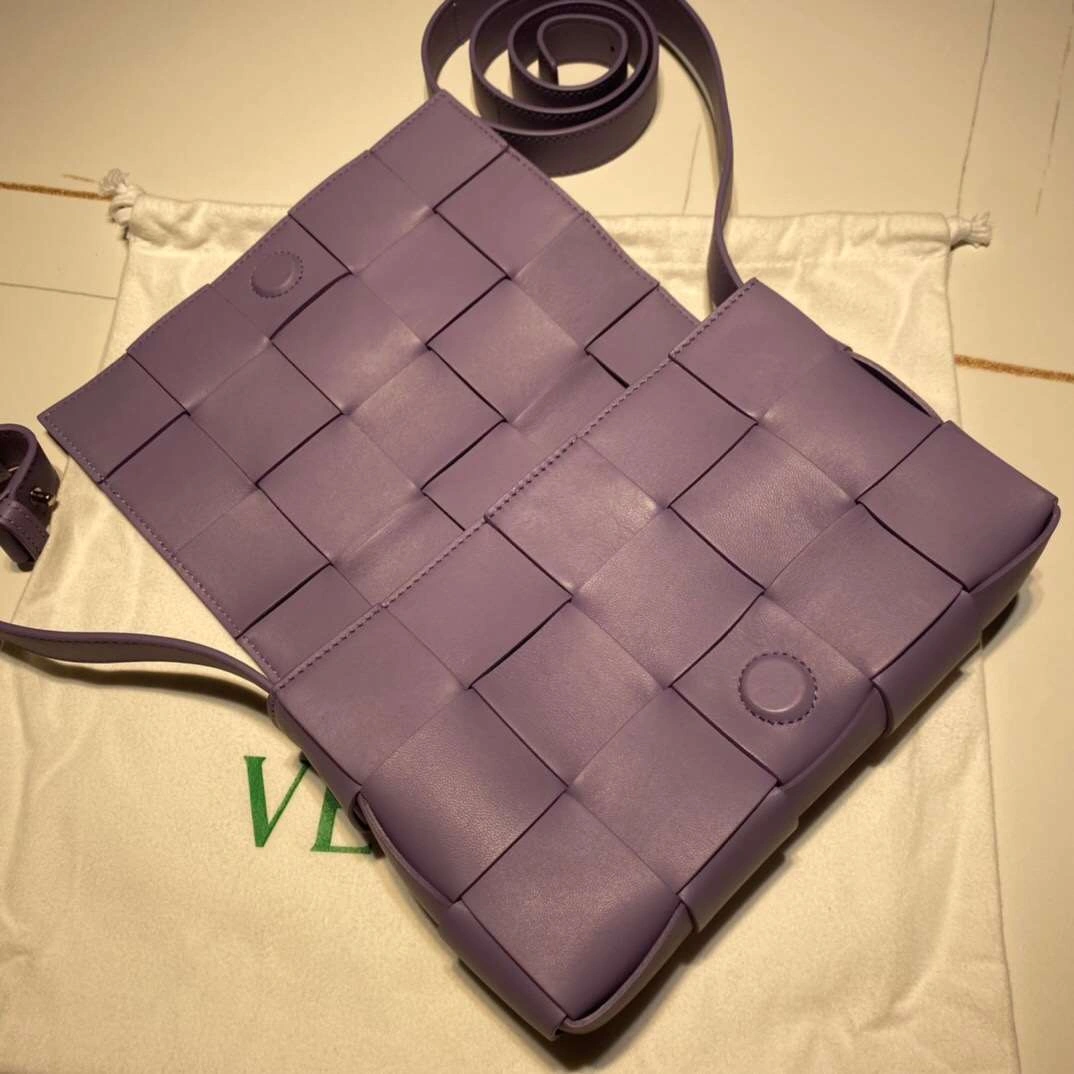 MOMO-- Cassette sheepskin 3colour item：063B103E1033-3