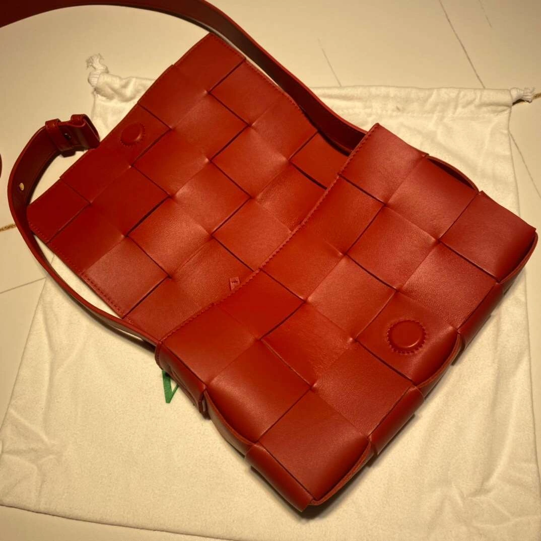 MOMO-- Cassette sheepskin 3colour item：063B103E1035-3