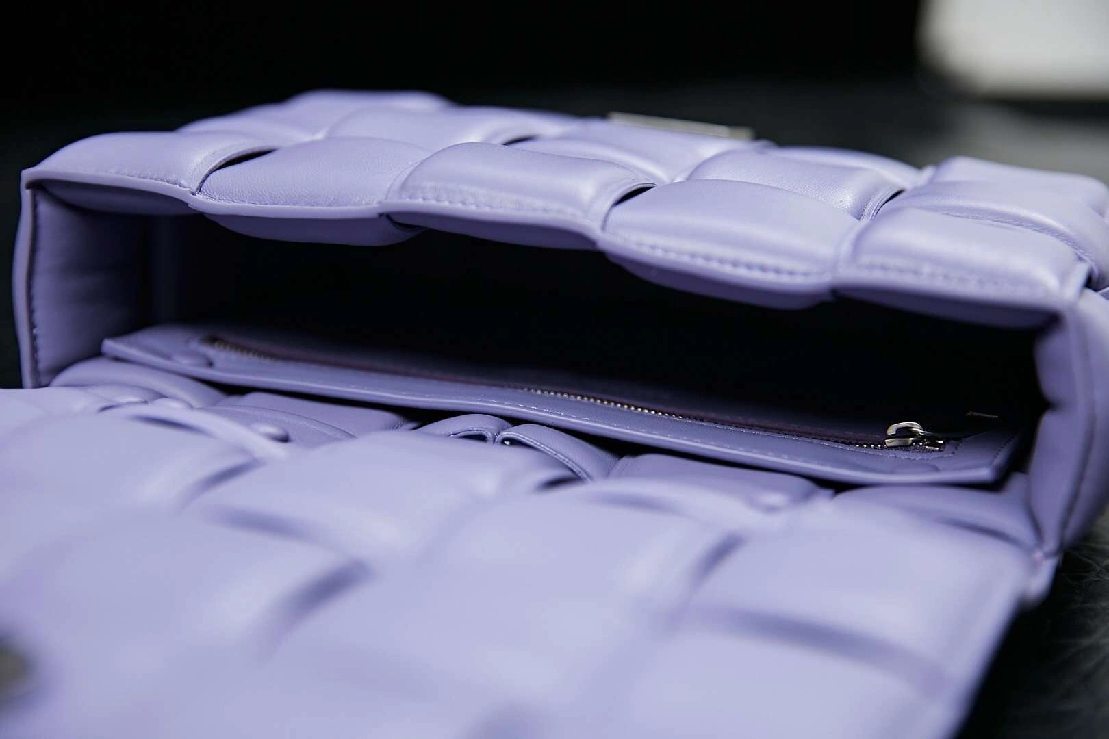 MOMO-- Chain Pouch Chain Padded Cassette item：063B135E1027