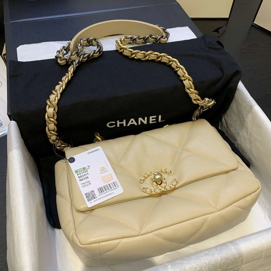 *MOMO---Classic Bag1160 sheephide item : A-B271G2807