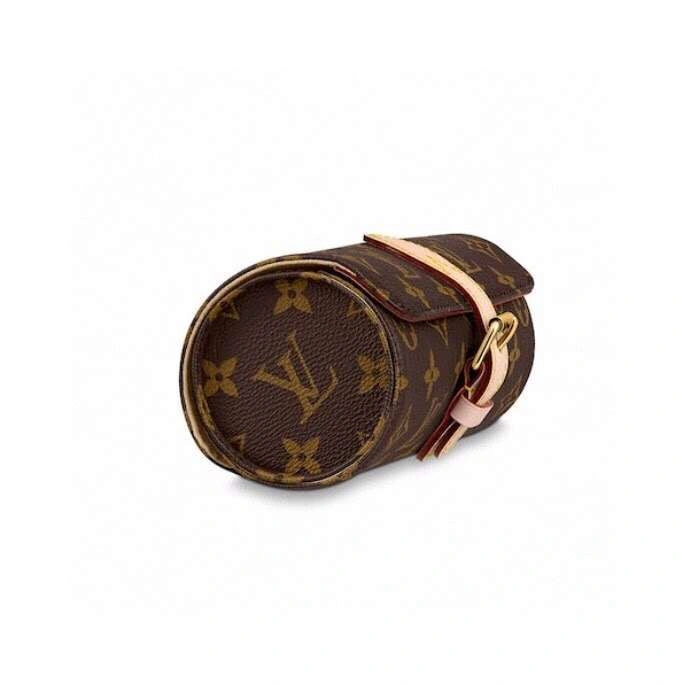 *MOMO-- Colour item:174B25D0648-3