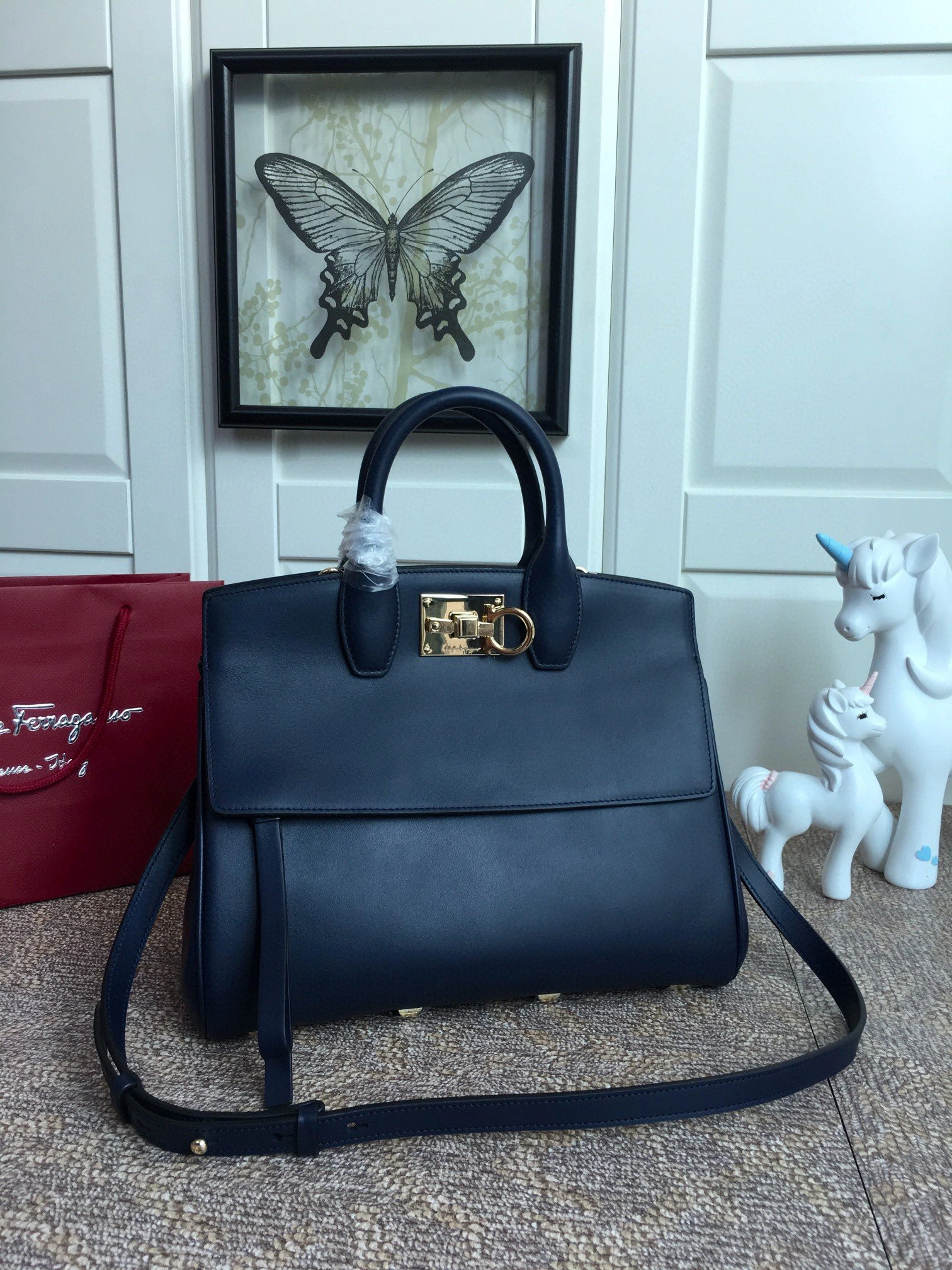 MOMO---Cowhide Gancini high quality version item : 007B00K2503