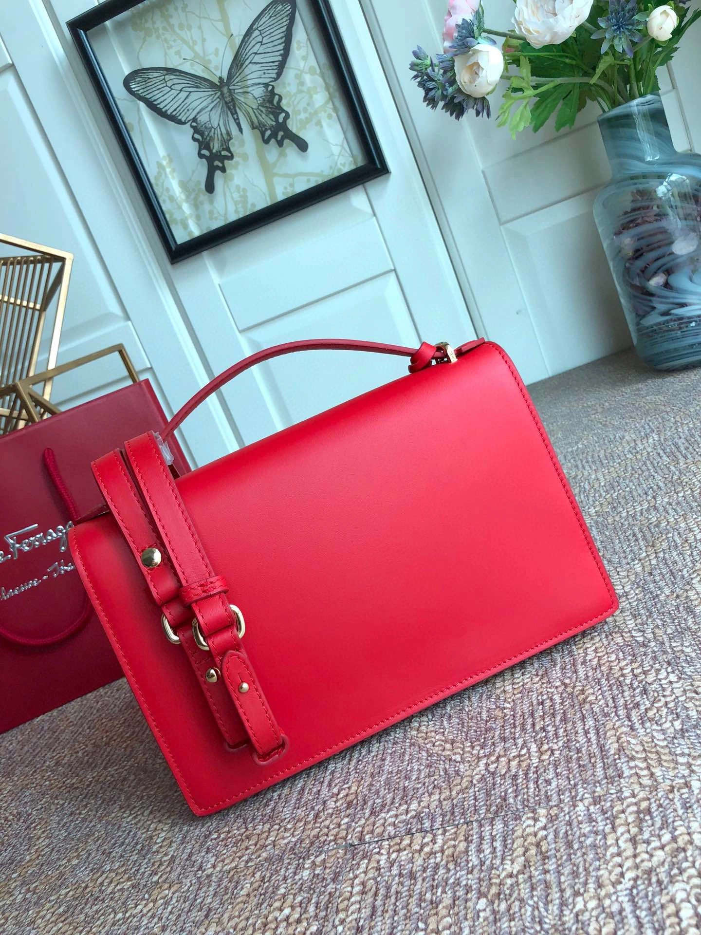 MOMO---Cowhide Gancio high quality version item : 202B13K2539-2