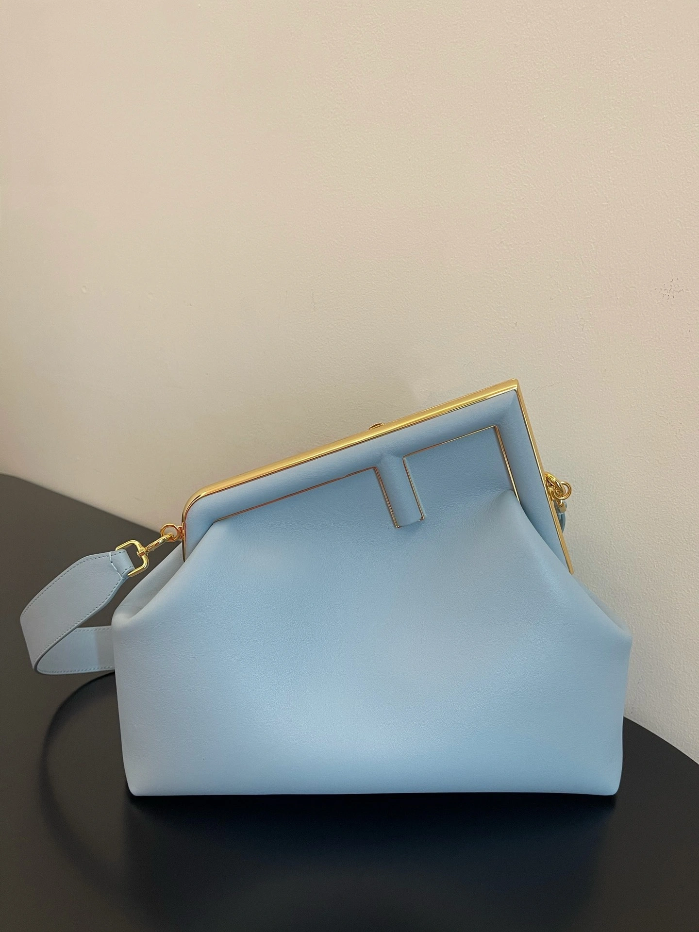 MOMO-- F594i 8BP127-ABVEF-1993 item:D-B000H0134